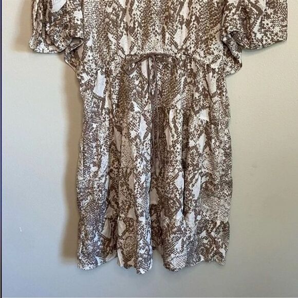 NWT Loft Neutral Boho Reptile Snake Print Drawstring Ruched Peasant Dress-size M - Picture 5 of 8